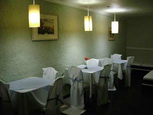 Hotel Laos 2*